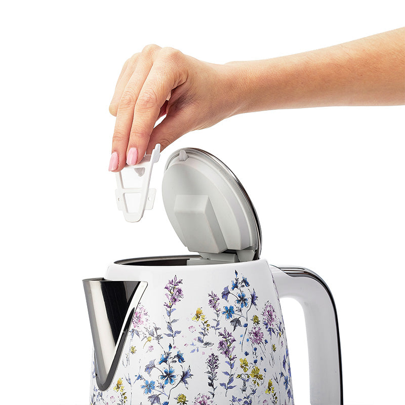 Laura Ashley 1.7L Jug Kettle – Fast Boil & Water Level Indicator