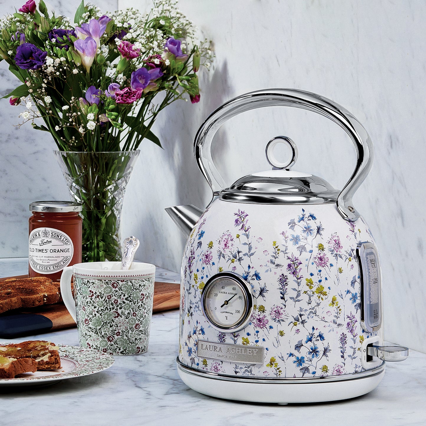 Laura Ashley Dome Kettle
