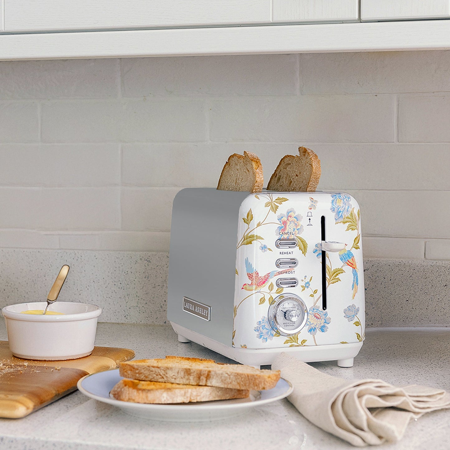 Laura Ashley 2-Slice Toaster