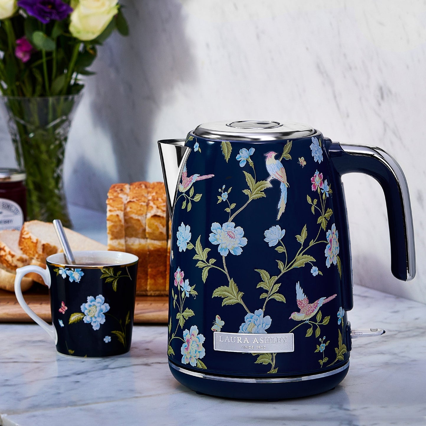 Laura Ashley 1.7L Jug Kettle – Fast Boil & Water Level Indicator