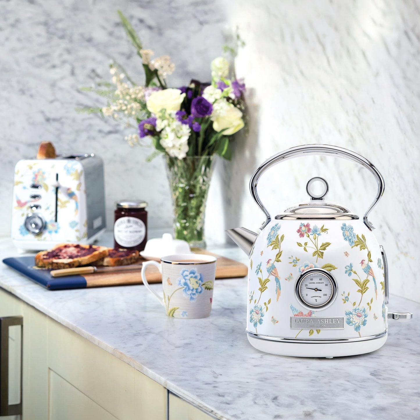 Laura Ashley Dome Kettle