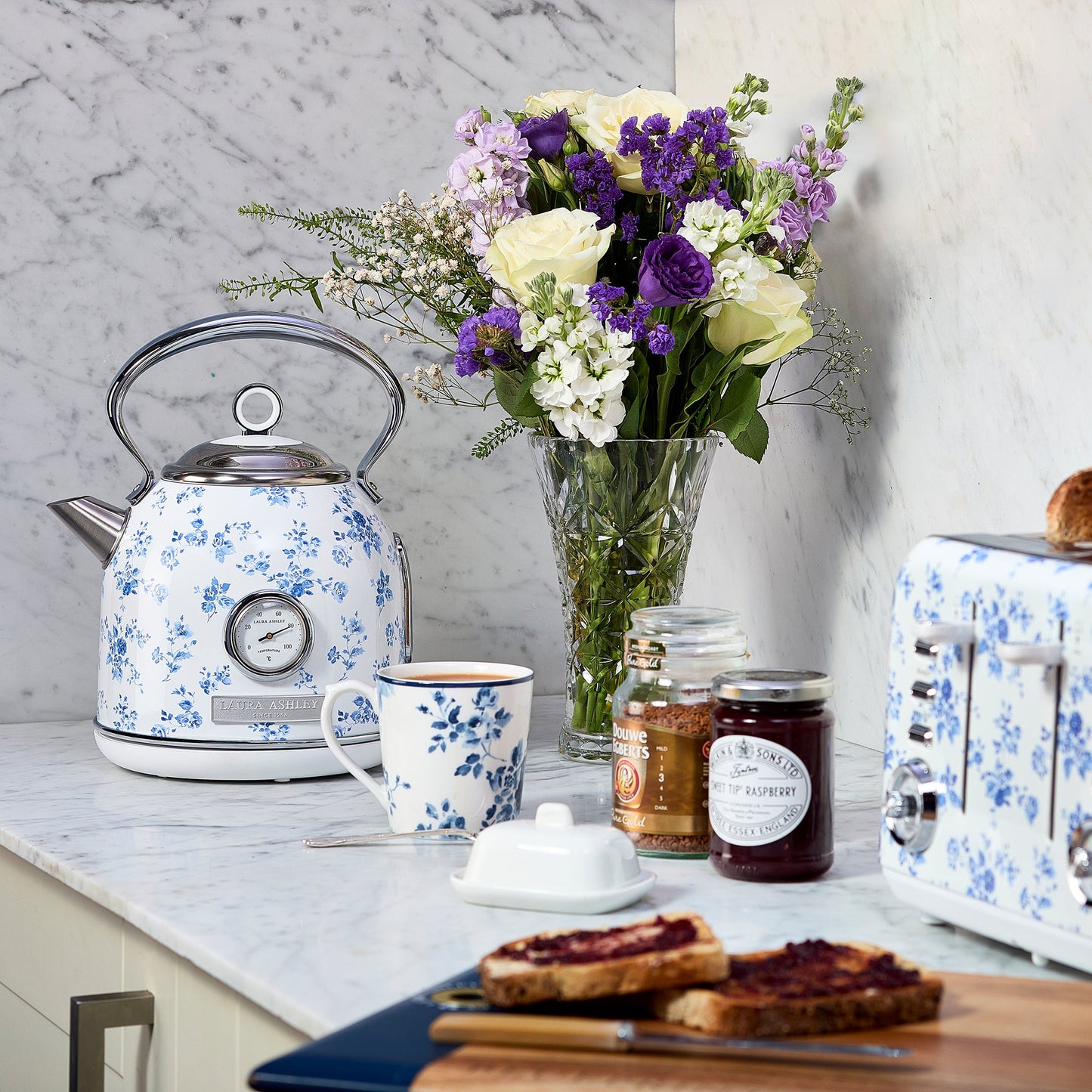 Laura Ashley Dome Kettle